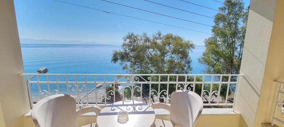 Ionian Mare Aparthotel Άγιος Ιωάννης Περιστερών Εξωτερικό φωτογραφία
