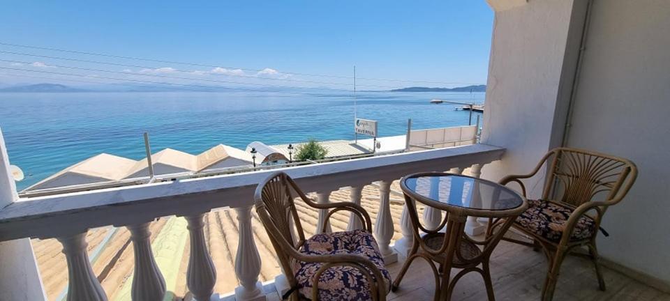 Ionian Mare Aparthotel Άγιος Ιωάννης Περιστερών Εξωτερικό φωτογραφία